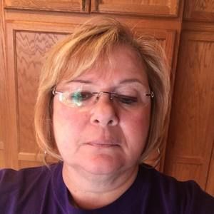 Meet your Posher, Debbie